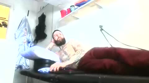 Snapshot of brandonchampagne7 chatting on 11.23.25 brandonchampagne7 online show from 11.23.25