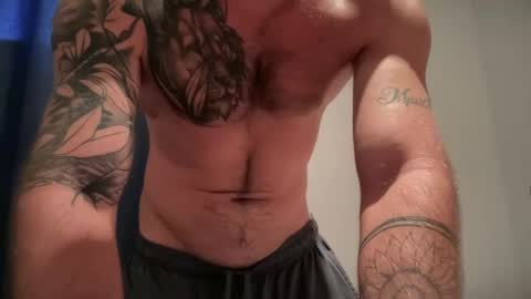 Snapshot of brandonconrad chatting on 09.17.25 brandonconrad online show from 09.17.25