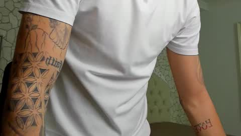 BrandonTateX online show from 10.25.25