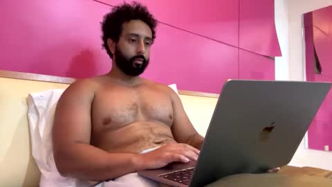 Daddy online show from 03.04.25