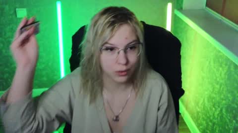 Belle  online show from 01.11.25