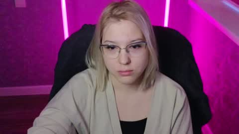 Belle  online show from 01.19.25