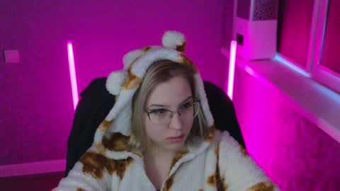 Belle  online show from 01.24.25