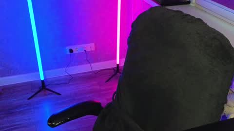 Belle  online show from 02.27.25