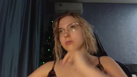 Belle  online show from 12.04.25