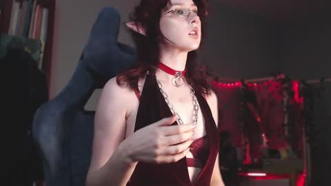 Aurorabut ur dad just calls me Rory online show from 12.11.24