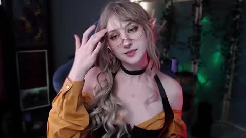 Aurorabut ur dad just calls me Rory online show from 03.04.25