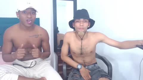 Snapshot of braulioth chatting on 12.15.25 braulioth online show from 12.15.25