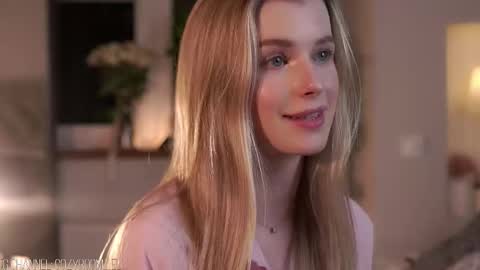 Snapshot of brave_journey chatting on 10.05.25 Eli online show from 10.05.25