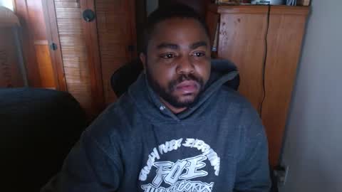 Snapshot of breadw1nnah chatting on 12.16.24 Breadw1nnah online show from 12.16.24