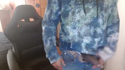 Snapshot of breadw1nnah chatting on 12.31.24 Breadw1nnah online show from 12.31.24