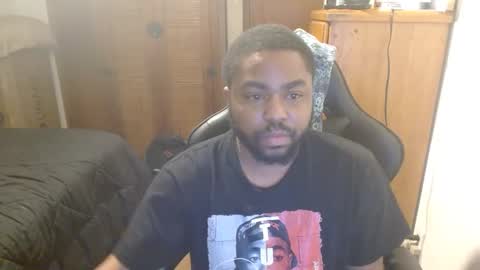 Snapshot of breadw1nnah chatting on 01.10.25 Breadw1nnah online show from 01.10.25