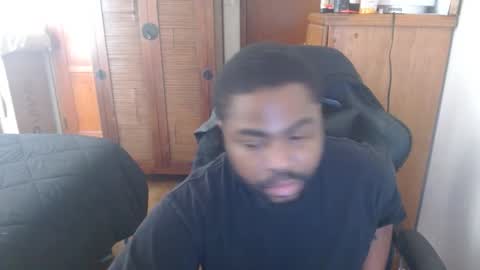 Snapshot of breadw1nnah chatting on 01.11.25 Breadw1nnah online show from 01.11.25