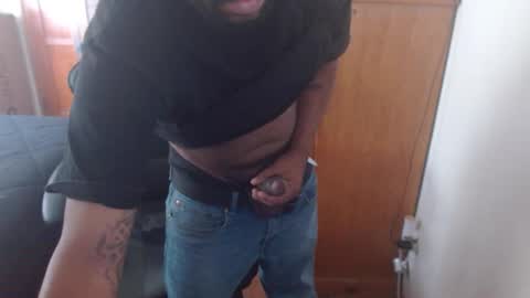 Snapshot of breadw1nnah chatting on 09.18.25 Breadw1nnah online show from 09.18.25