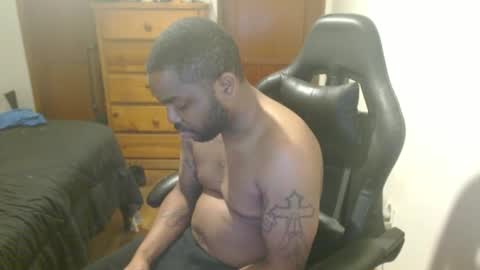 Snapshot of breadw1nnah chatting on 10.07.25 Breadw1nnah online show from 10.07.25