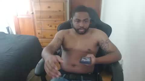 Snapshot of breadw1nnah chatting on 10.10.25 Breadw1nnah online show from 10.10.25