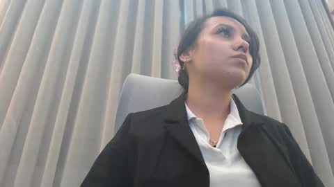 breakfastwithtiffanys online show from 10.17.25