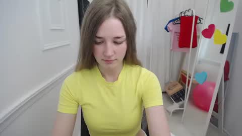 Snapshot of bree_sky chatting on 06.11.26 Bree online show from 06.11.26