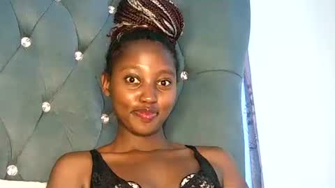 breelia online show from 01.08.25