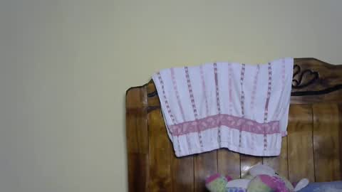 breelia online show from 02.04.25