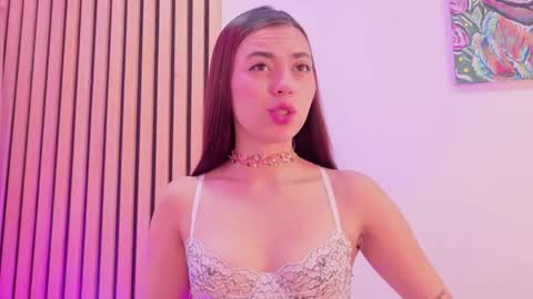 Snapshot of brenda_sky19 chatting on 05.17.26 brenda_sky19 online show from 05.17.26