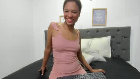 Snapshot of brenda_thomp chatting on 04.08.26 brenda_thomp online show from 04.08.26