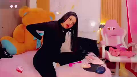 brendasquirtx online show from 09.09.25