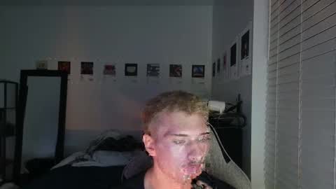 Snapshot of brentbarbasol chatting on 10.02.25 BrentBarbasol online show from 10.02.25