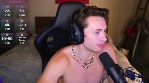 Snapshot of brentonverde chatting on 12.13.24 brentonverde online show from 12.13.24