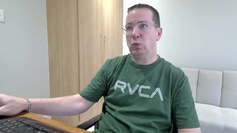 Brett online show from 11.23.25