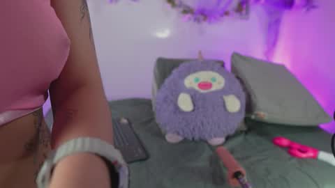 Bri cullen online show from 10.14.25