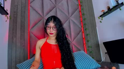 B R I A  online show from 04.21.26