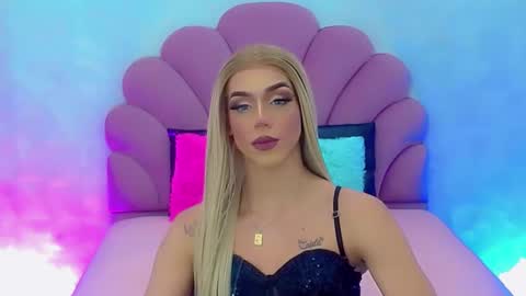 BRIANA online show from 01.05.25