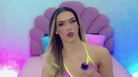 BRIANA online show from 01.22.25