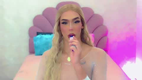 BRIANA online show from 02.15.25