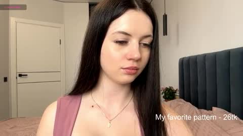 I am Valery ntmu Lets hit 10 Thumbs Up together We are almost done online show from 04.08.26