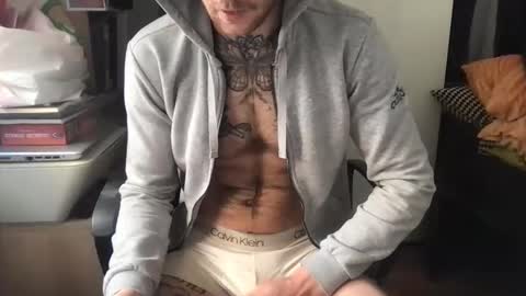 Snapshot of brianmuscle chatting on 03.15.26 Brian online show from 03.15.26