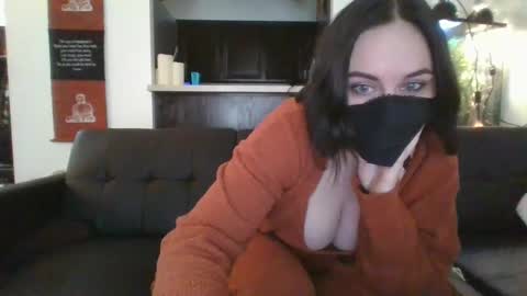 Brianna Bills online show from 02.11.25