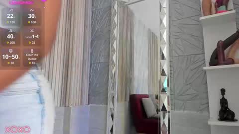 Brianna Chelsea  online show from 02.05.26