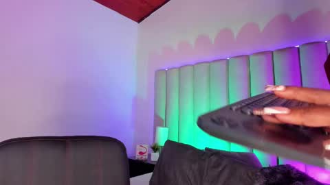 brianna online show from 02.20.25