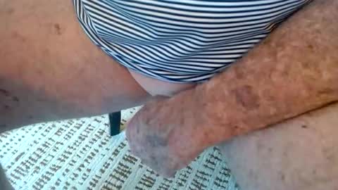 briefsguy52 online show from 04.26.26