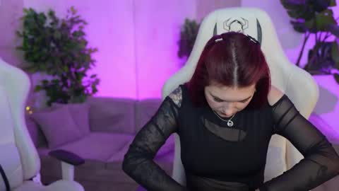 Snapshot of bright_diamonds_054 chatting on 03.12.25 Diamonds Girls online show from 03.12.25