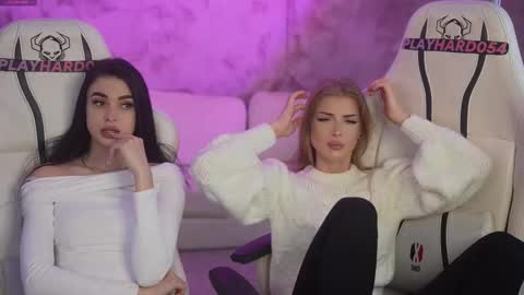 Diamonds Girls online show from 02.17.26