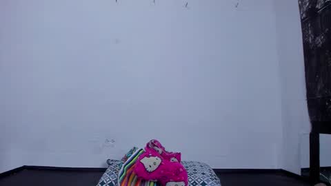 Snapshot of brigith05 chatting on 02.14.25 Brigith online show from 02.14.25