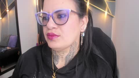 Snapshot of brigittemiller chatting on 05.12.26 BRIGITTE online show from 05.12.26