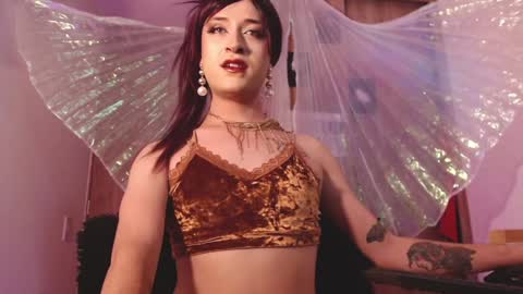 Brilla Mettal online show from 01.06.25