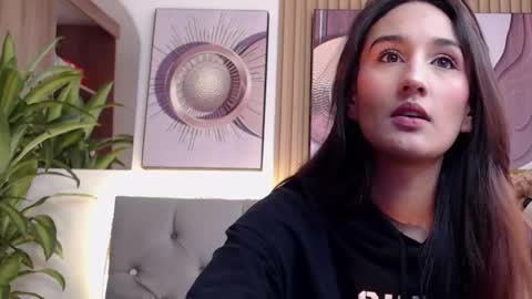  B R I N N A   online show from 12.02.24