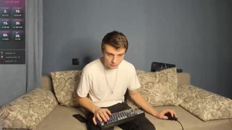 bristlebback online show from 02.08.25