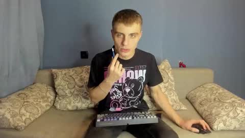 bristlebback online show from 09.25.25