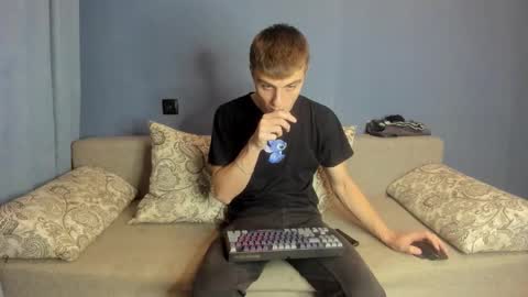 bristlebback online show from 10.09.25